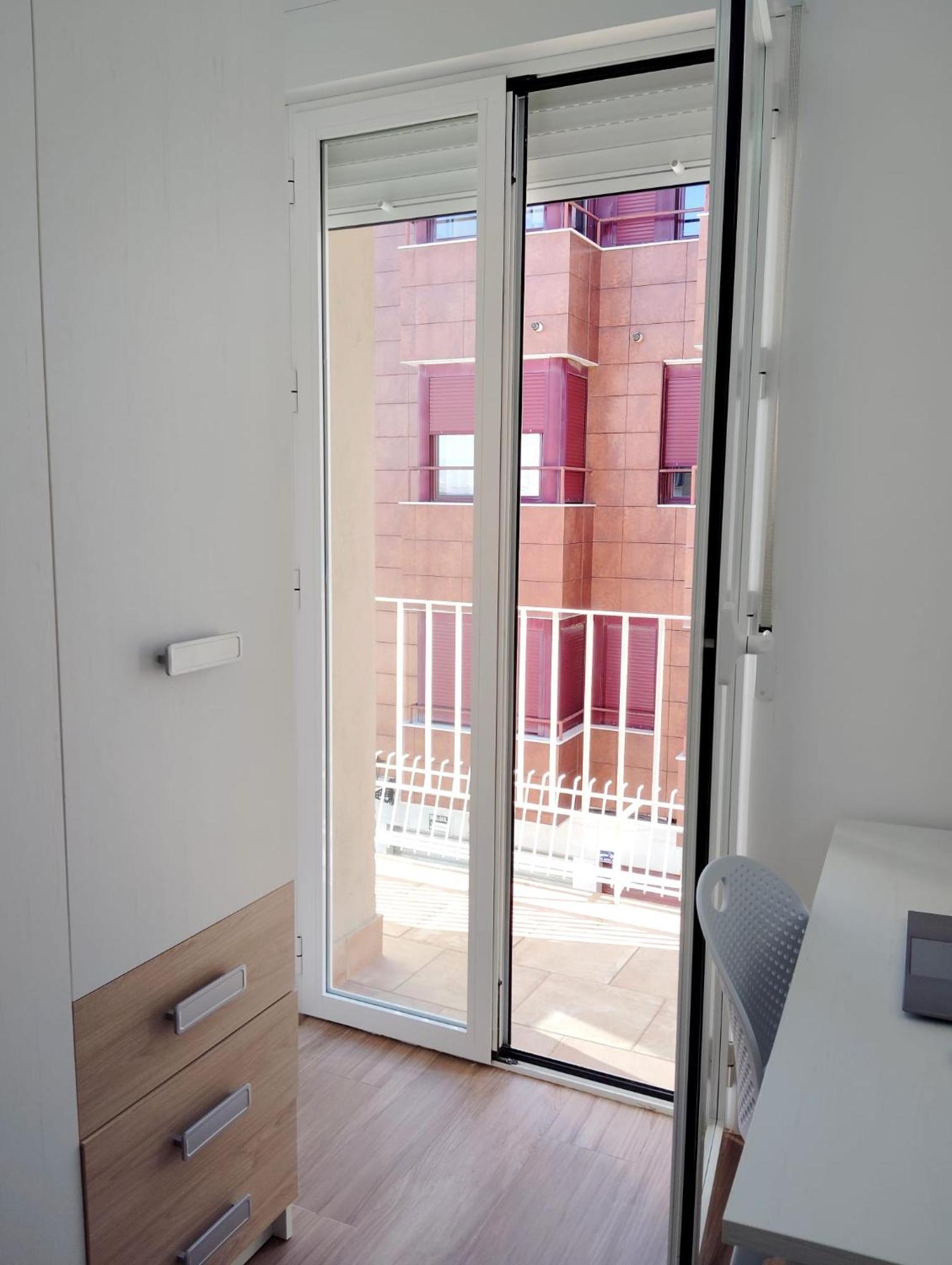 Piso Compartido Cerca Corteingles Jaén Kültér fotó